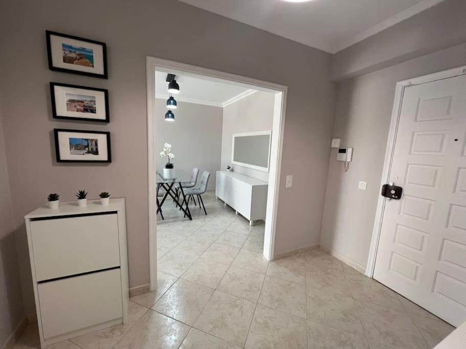 Luxury Modern Beach Apartment Quarteira Exterior foto