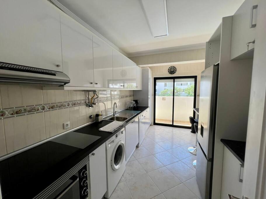 Luxury Modern Beach Apartment Quarteira Exterior foto