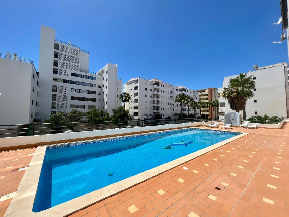 Luxury Modern Beach Apartment Quarteira Exterior foto